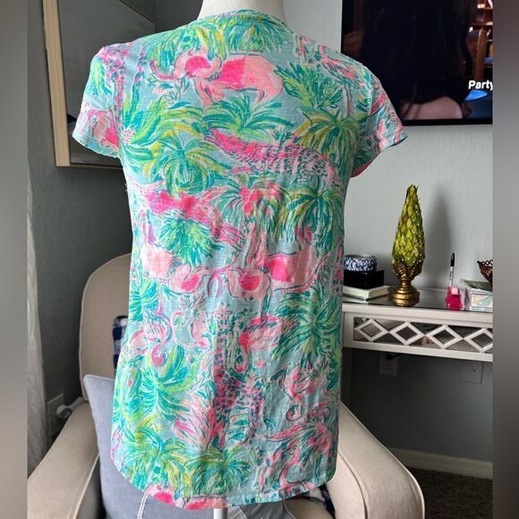 Lilly Pulitzer Etta V-Neck woman’s shirt - Picture 2 of 5